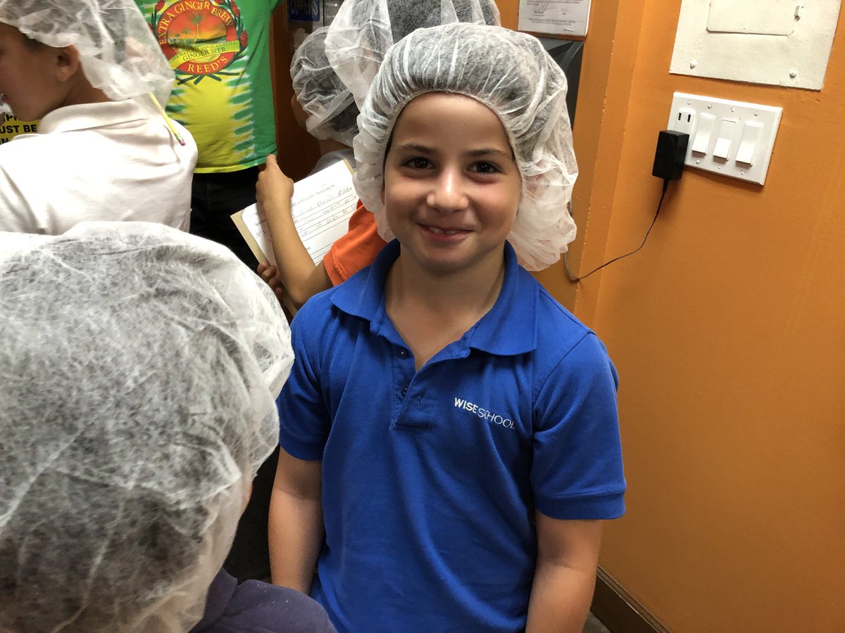 ProjectStudioLA's tweet image. Thanks so much to Chris @DrinkReeds for meeting with our @WiseSchoolLA entrepreneurs and the amazing tour. “Best field trip ever!”