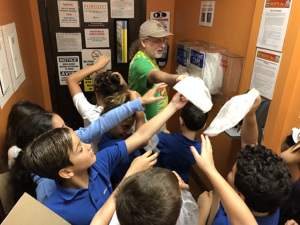 ProjectStudioLA's tweet image. Thanks so much to Chris @DrinkReeds for meeting with our @WiseSchoolLA entrepreneurs and the amazing tour. “Best field trip ever!”