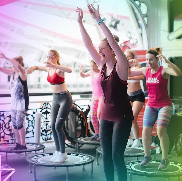 BlondeLilmo's tweet photo. Anyone who knows me will know that I adore a laugh &amp; a giggle, which is why I ❤️ this image so much from @BeFitLondon yesterday at the @ReboundUK taster class. My coordination is shocking but had so much fun 🙌 #BeFitLondon #BeYourOwn https://t.co/Z7iM83sedJ