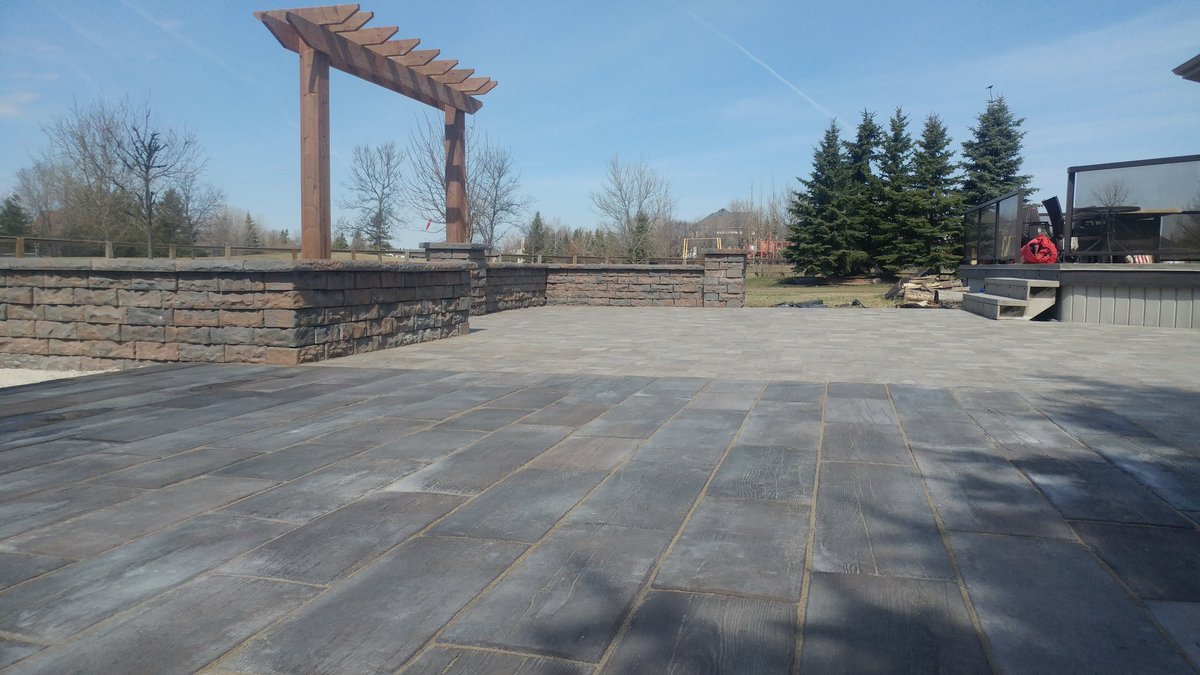 Silver Stone Landscaping tweet media