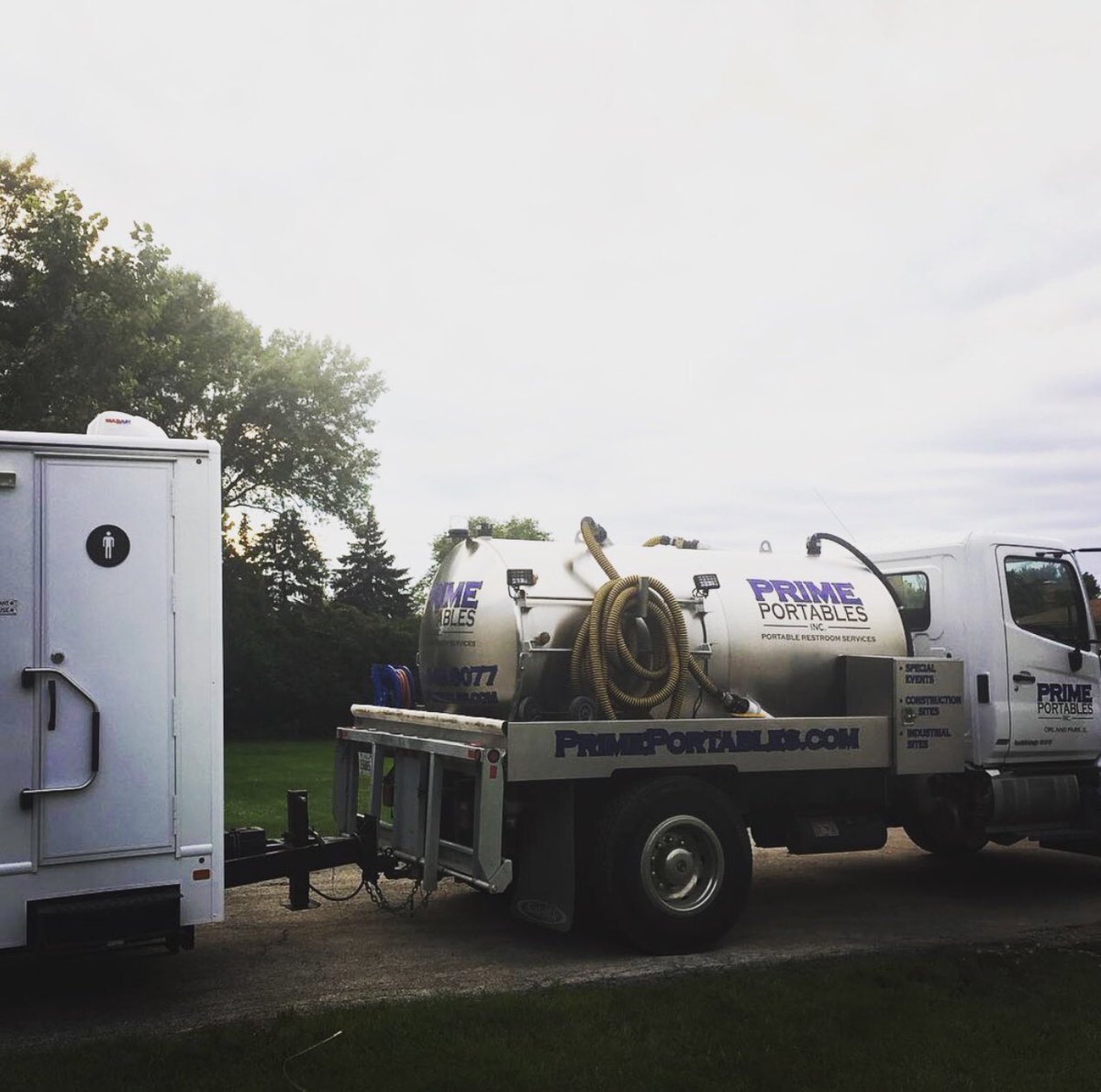 PrimePortables's tweet photo. Summer weekends are booking up quickly! Set up your #restroomrental before it’s too late! https://t.co/eg0D5uValG

#summerinchicago #chicago #chicagoland #chicagoevents https://t.co/URuhVq0hpG