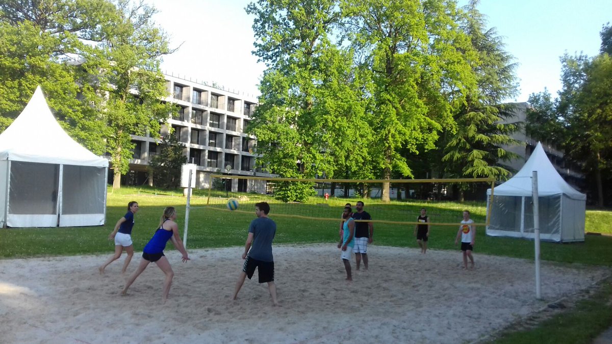 HECMBAT's tweet photo. With three days to go until #MBAT2theFuture, the pressure is ON! HEC MBAs scaled rock walls, spiked volleyballs in the sand, practiced their frisbee toss, and got saucy with salsa, going for gold at #MBAT2018! https://t.co/yvaJ3oOAkg