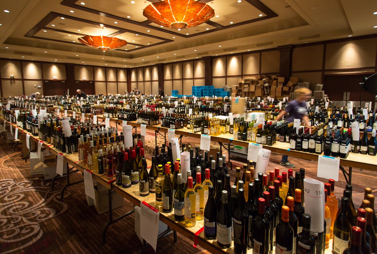 Chardonnay, Pinot Noir, Cabernet Franc and Riesling lead the early entries at The Nationals held in Penticton BC this year. Shipping deadlines kick in this month. Time to stop procrastinating. winealign.com/awards/2018/02…