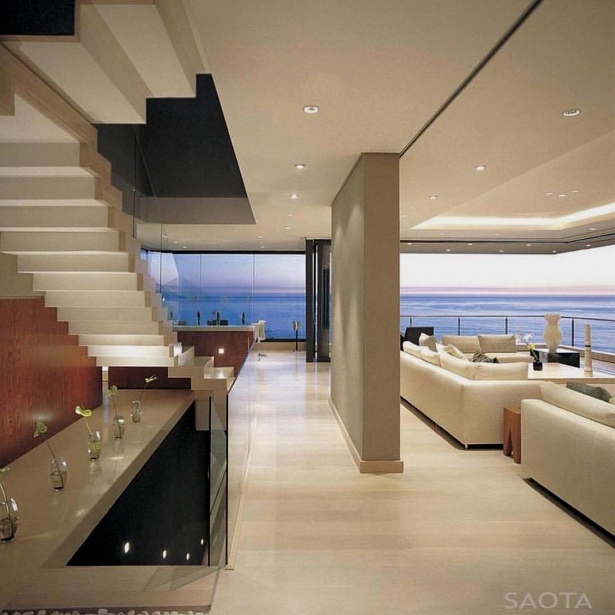 When Luxury is your life, Glass Expanse is your system. 

👉🏻follow <a href="/glassexpanse/">Glass Expanse</a> on Instagram and Twitter for more 
#luxurylife #LuxuryRealEstate #OceanView