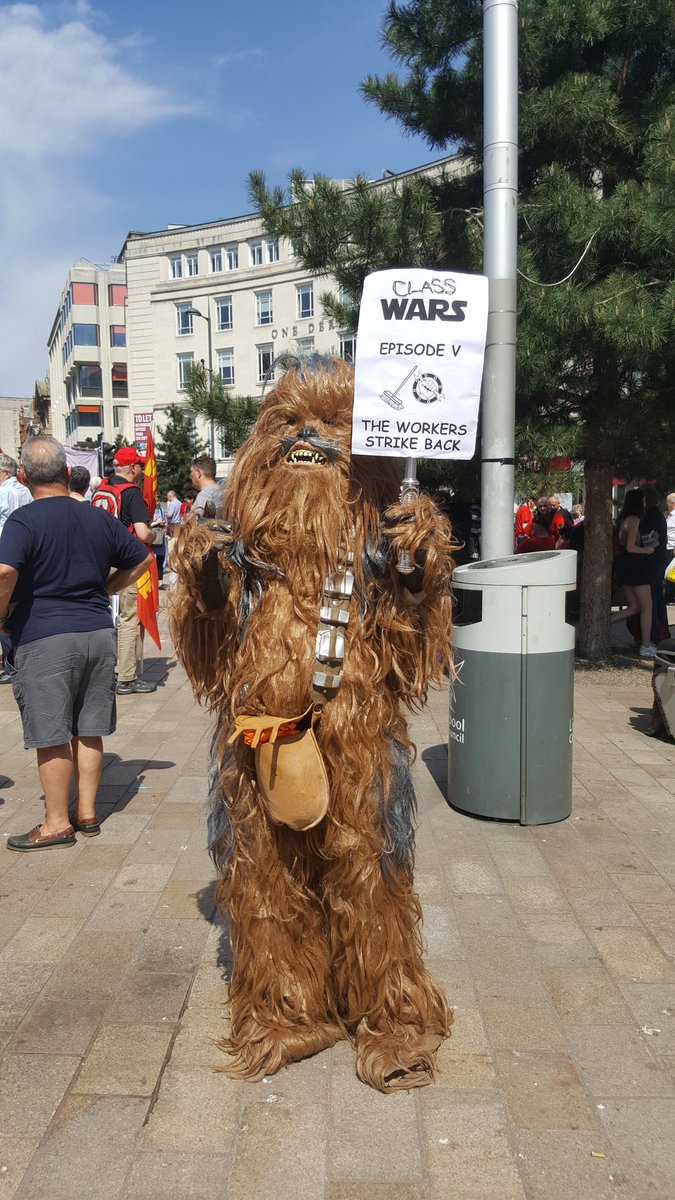 Gingerbubble14's tweet photo. It was an honour to march with Chewbacca at Liverpool May Day #TheWorkersStrikeBack https://t.co/WwfIIJpuXC