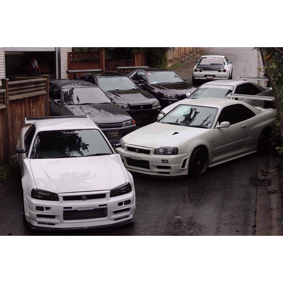 TurbologyLLC's tweet photo. RB182: nice collection of GT-Rs at #GarageSaurusCanada.
•
#turbology #garagesaurus #nissanskylinegtr #nissanskyline #r32gtr #r33gtr #r34gtr #r32 #r33 #r34 #skylinegtr #skyline #gtr #rb26dett #rb26 #twinturbo #turbo #vspec #nismo #rhd #jdm #godzilla https://t.co/AZiBGL8pNO