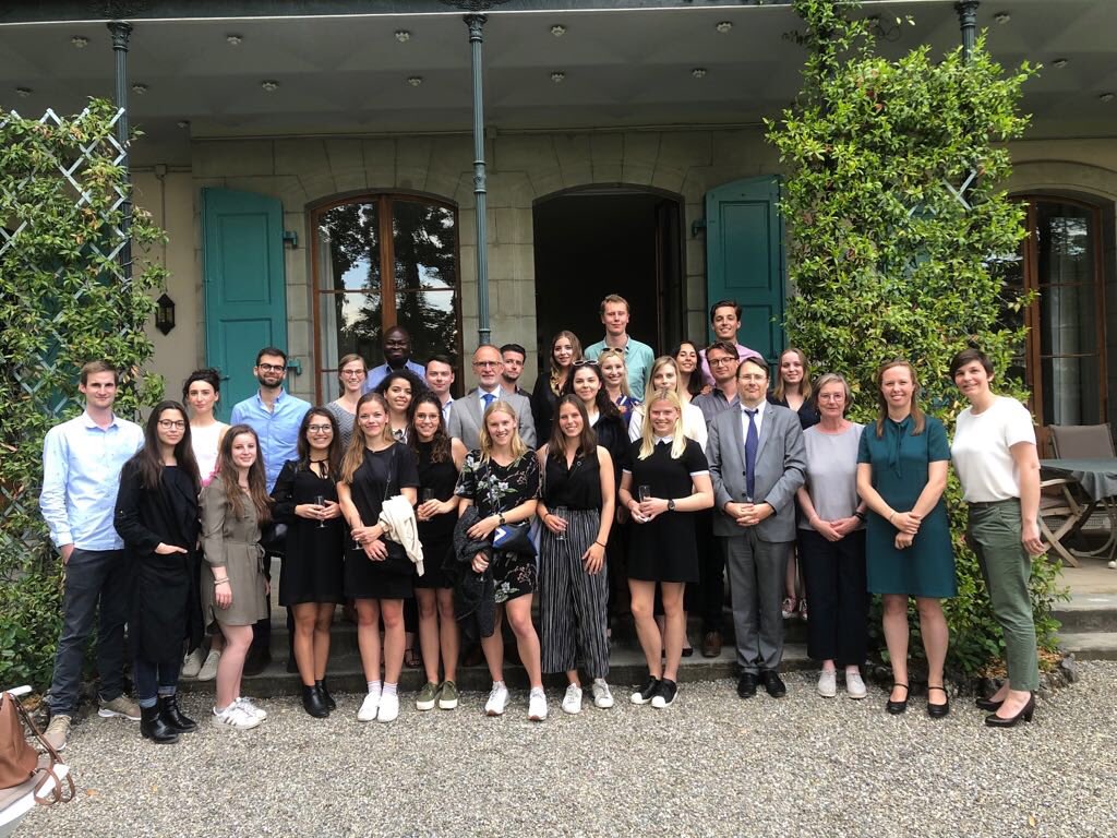 University of Antwerp master students visiting the UN and international organizations in GVA. A lot of talent in my house 👌Made a pitch for internships at the mission... 😎