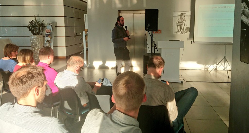 smartsystemshub's tweet image. @FastZwanzig20 Partner @Teleconnect_ zu fast VPN, #DigitaleSicherheit heißt sichere #connectivity. #SmartSystemsHub #meetup