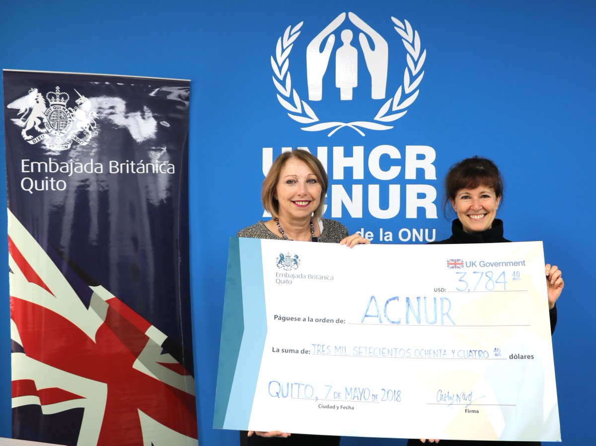 ACNUR_es's tweet image. En #Quito, la Embajada de @UKinEcuador entrega a @ACNURamericas su apoyo a mujeres refugiadas sobrevivientes de violencia de género @CamaraEcuBrit