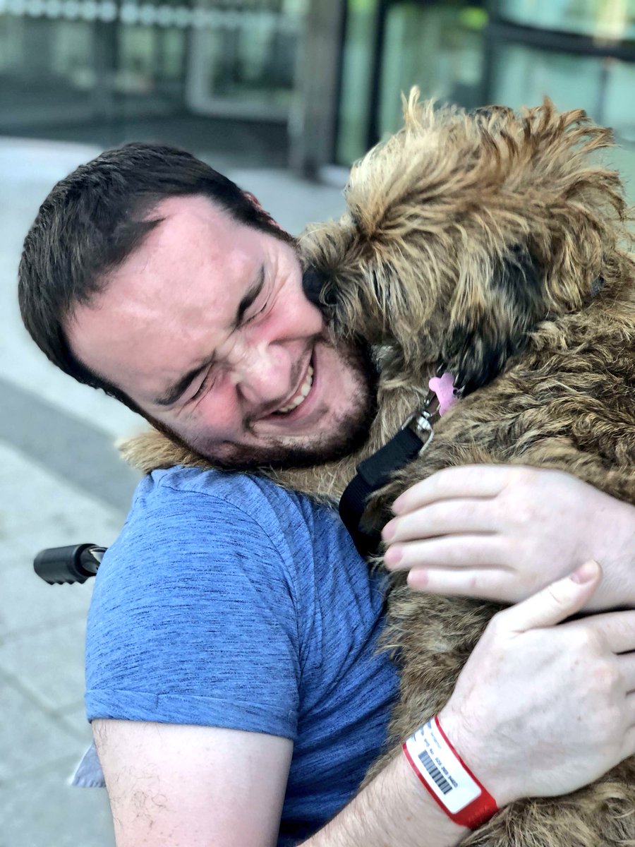benperry_2001's tweet photo. Today was the day I finally got to see my beautiful best friend since the crash!! ๐พ Itโs been a loooong 8 weeks! Beyond happy!! https://t.co/t9GsliFKOt
