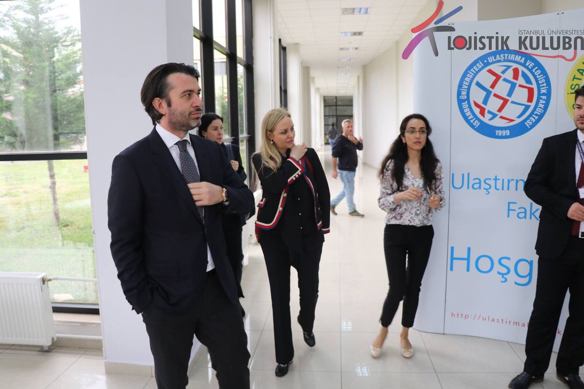 Lojistik_Kulubu's tweet photo. 15. Lojistik Zirvesi kapsamında davet ettiğimiz Arkas Holding Yönetim Kurulu Başkan Yardımcısı ve Lojistik Grup Başkanı  Sayın Diane ARKAS’a davetimizi kırmayıp geldiği ve engin bilgilerini bizlerle paylaştığı için teşekkür ederiz #summit15 #ulf #logisticsclub https://t.co/kPv0MOi3LD