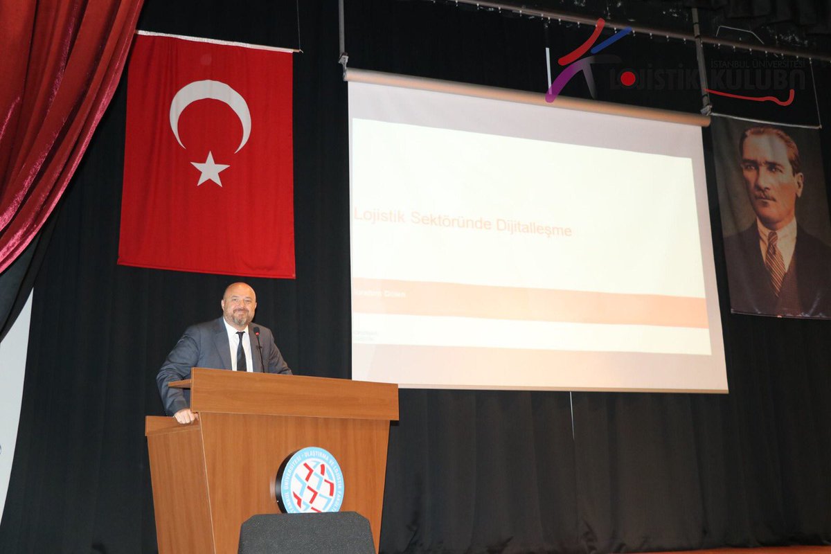 Lojistik_Kulubu's tweet photo. 15. Lojistik Zirvesi kapsamında davet ettiğimiz Borusan Lojistik Genel Müdürü Sayın İbrahim DÖLEN ‘e davetimizi kırmayıp geldiği ve engin bilgilerini bizlerle paylaştığı için teşekkür ederiz. #summit15 #ulf #logisticsclub https://t.co/gdzO3krQNg