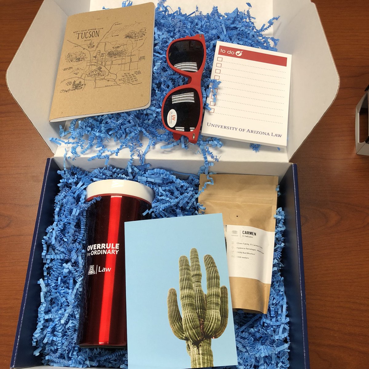 I know some students who’d be interested in these. Thanks <a href="/uarizonalaw/">Univ. of Arizona Law</a>!