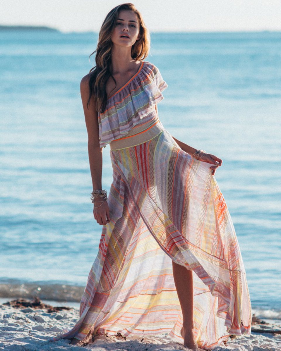 C H A S I N G . R A I N B O W S 🌈 shop new arrivals in our #Miami boutique &amp; nicdelmar.com.

nicdelmar.com/catalogsearch/…