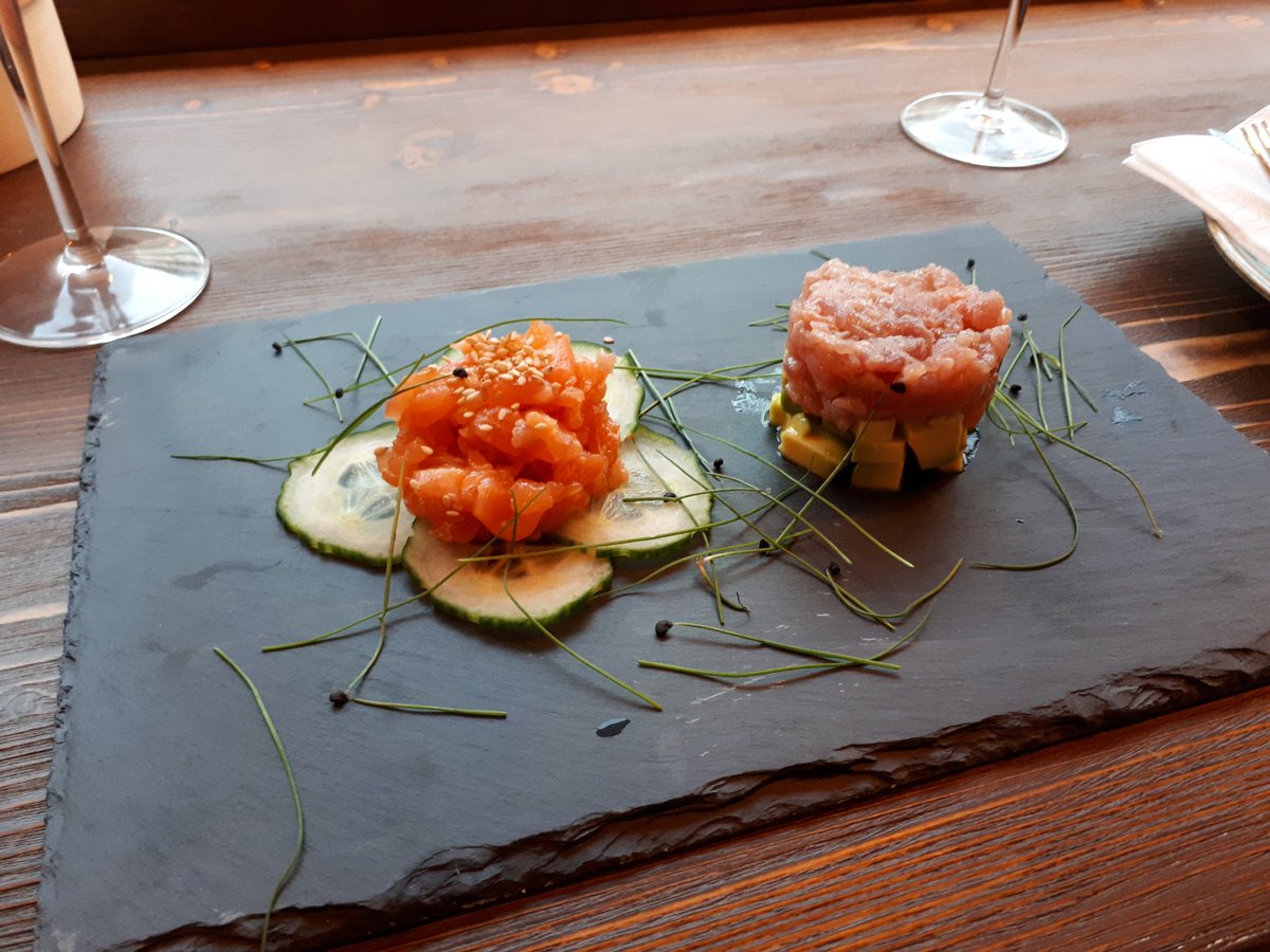 BroadwaySW17's tweet photo. New place called #Dive has opened right opposite my flat in #tooting and I can assure you it is well worth a visit!  Fab menu, tasty fresh food and very hospitable and genourous staff.  A new favourite! https://t.co/uip9IpCEJZ