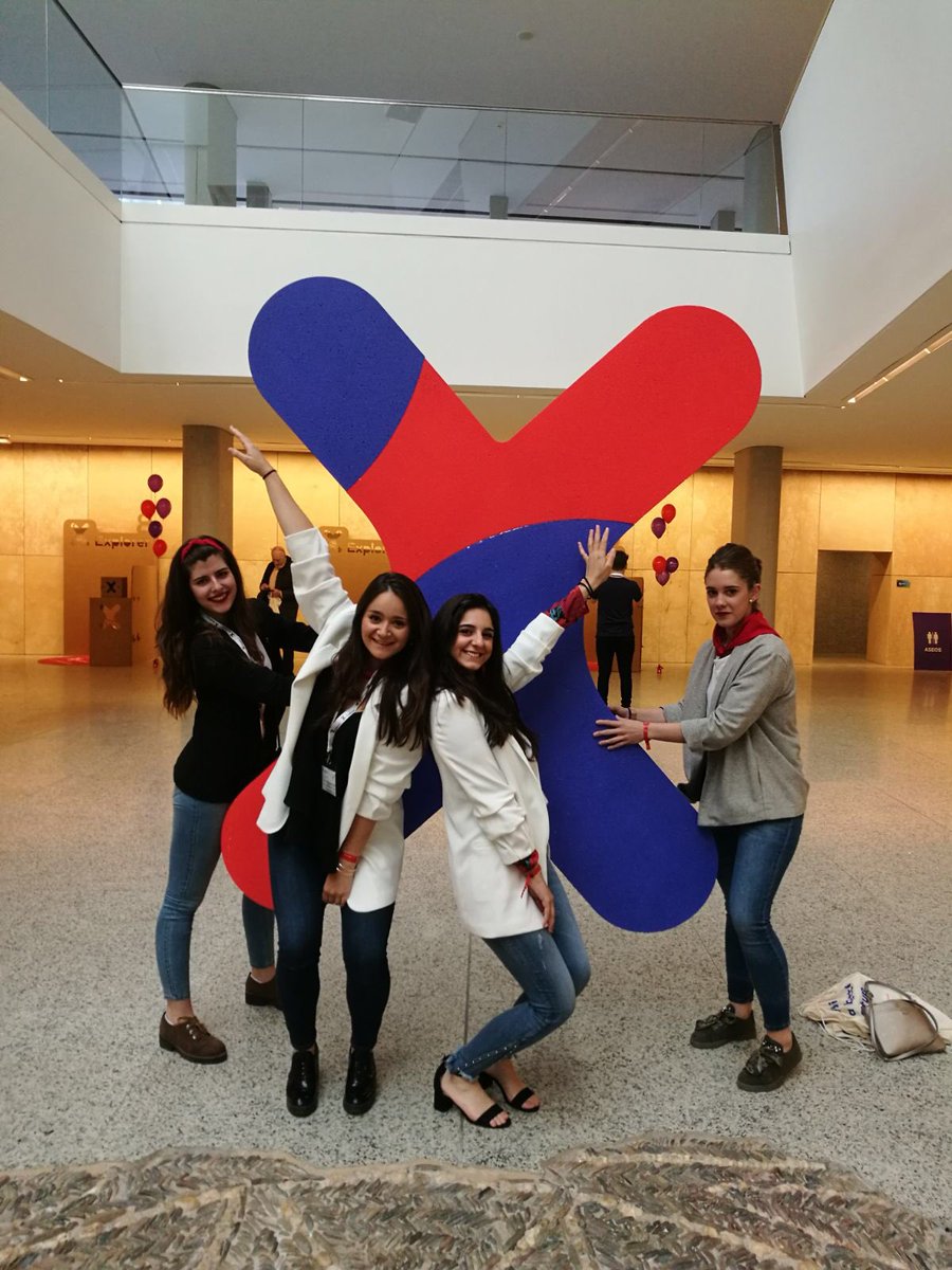 MUJERES - SPACE NAVARRA ☺️
Personas que encuentras por el camino con las mismas ganas de emprender y conseguir su sueño... 💪🏽💪🏽 #mujeresemprendedoras #emprender