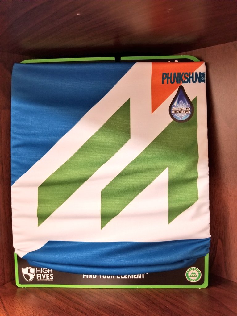 MFR_EDGE's tweet photo. We love showing off our one-of-a-kind Manufacturer's Edge branded neck tube from our friends at @Phunkshunwear! #COMFG #ColoradoMade #MFGISNOW #MFGISCOOL #MEPNATIONALNETWORK https://t.co/bFODjQcEer
