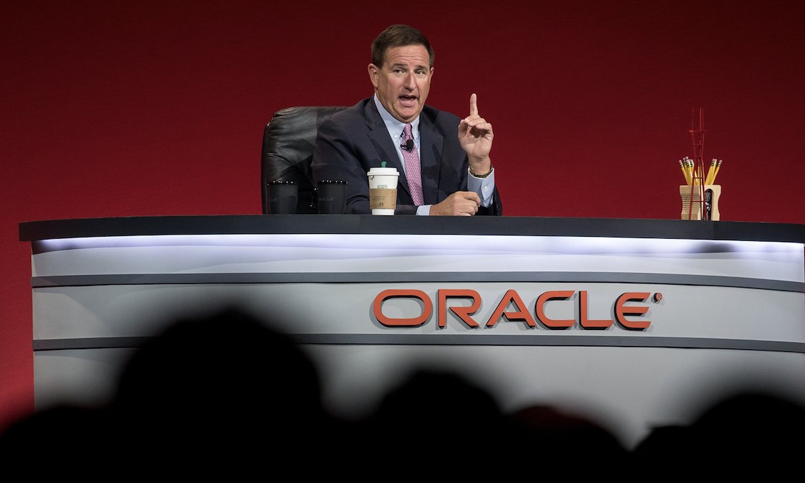 crypto's tweet image. .@Oracle plans to unveil its blockchain software this month bloom.bg/2rrfdhb