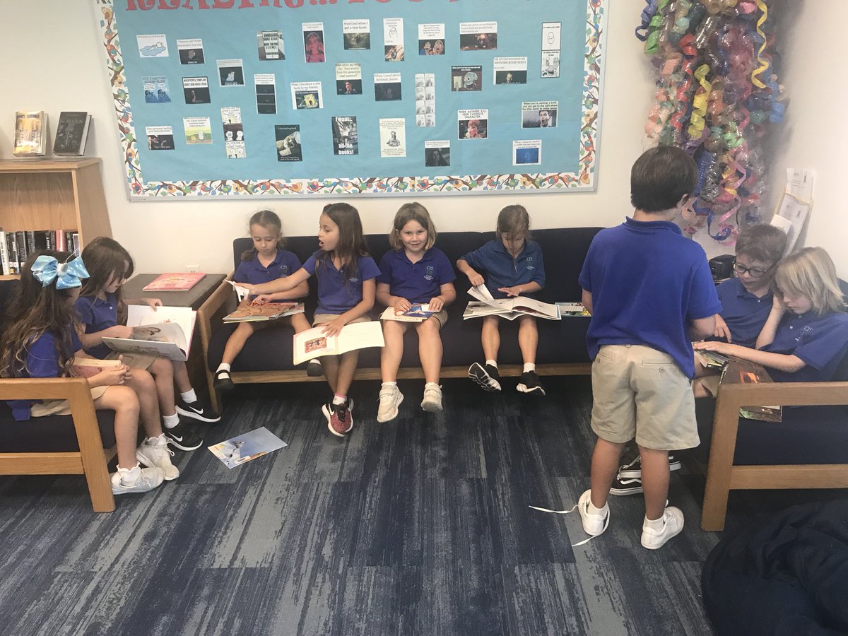 joan_a_murphy's tweet image. Grade 1s reading and sharing books #CISInspires #CISReads