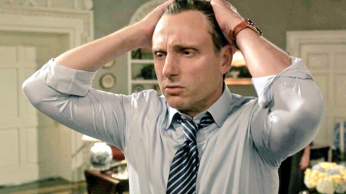Jlovestvshows's tweet photo. We'll never hear "The Light" playing during an Olitz scene again. 
We'll never see Olitz again. https://t.co/nrTqCT59b4