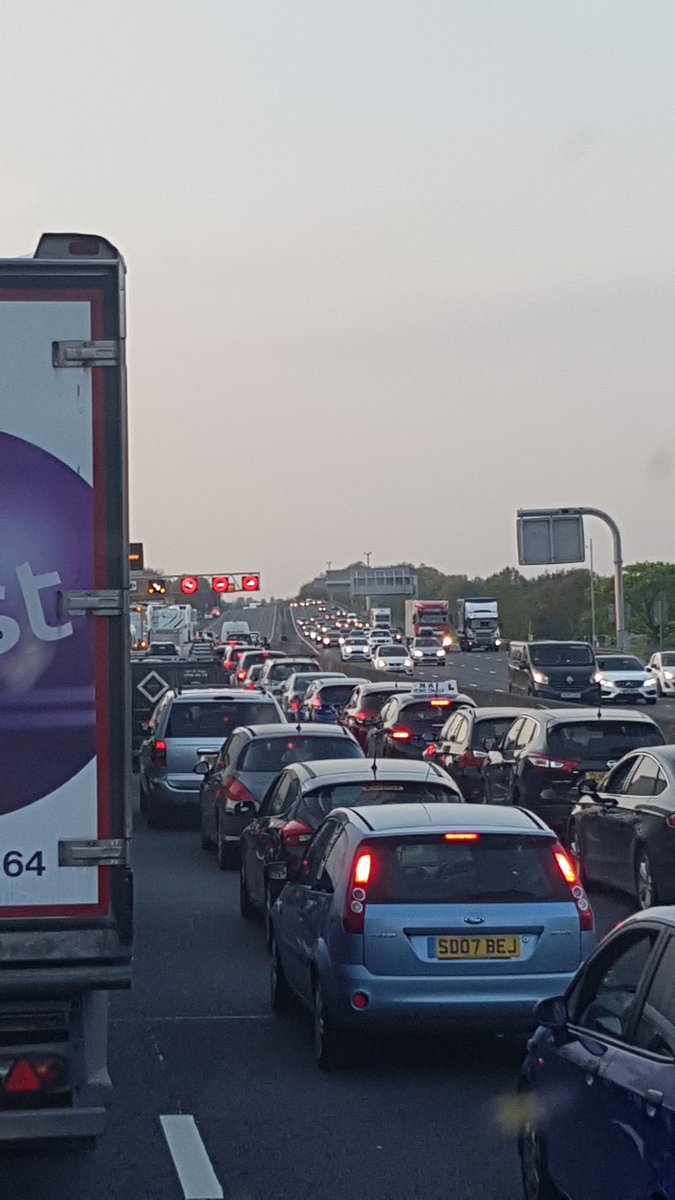 the_cav's tweet photo. #M6 you bitch https://t.co/mbvrQ9kjTr