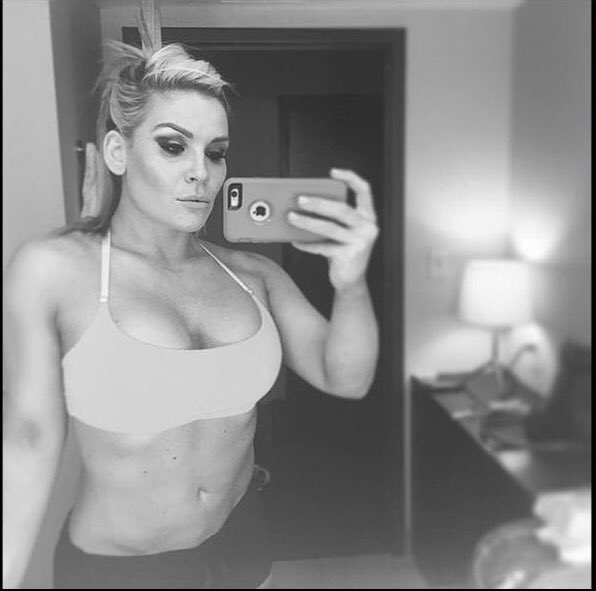 NudesofWWEDivas (@NudesofD) on Twitter photo 2018-05-07 19:10:38 Natalya Bo...