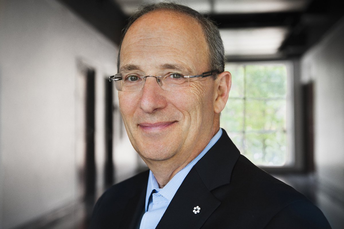 Me Robert Hall, ‘79, Chair of the Board of Governors, is pleased to announce that Michael Goldbloom, C.M. has been appointed to a third five-year term as Principal and Vice-Chancellor of #Ubishops as of July 1, 2018.  ow.ly/xDFt30jSmEP