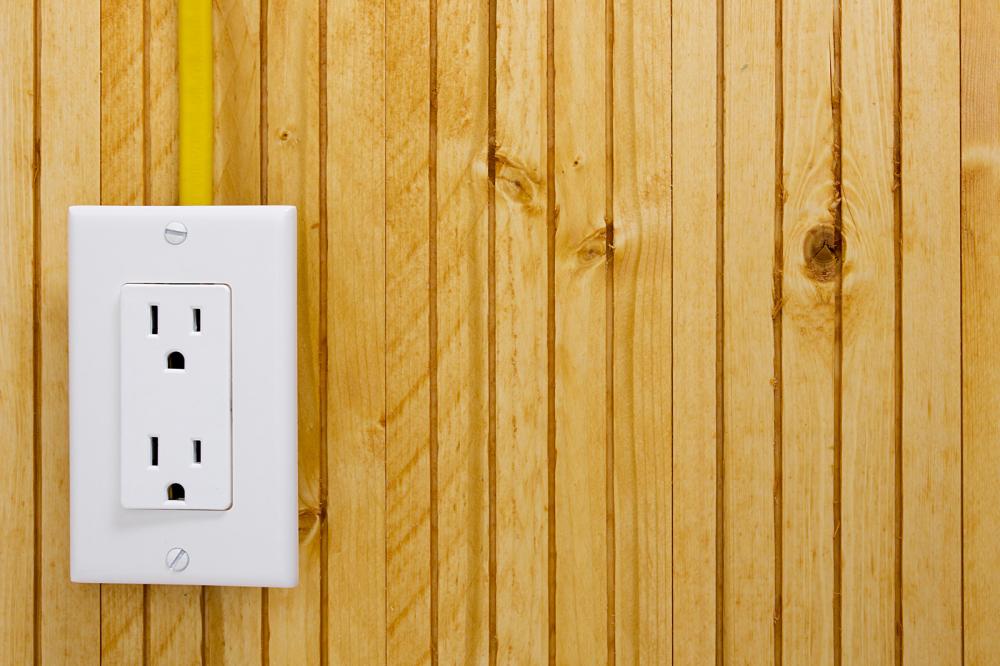 lowes_electric's tweet image. From the #ElectricalOutlets to the fire extinguishers, be sure to follow these chores to keep your house in check. #SantaRosaElectricians qoo.ly/p8dc4