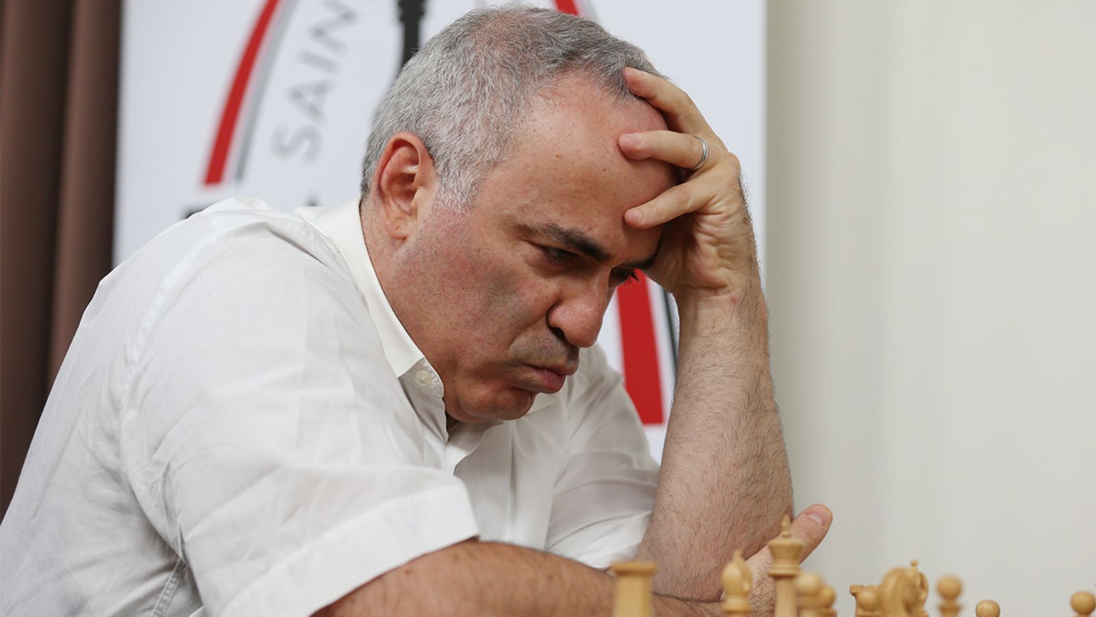 Kasparov's I.Q. is actually 135. Why is it not 180 like it is said