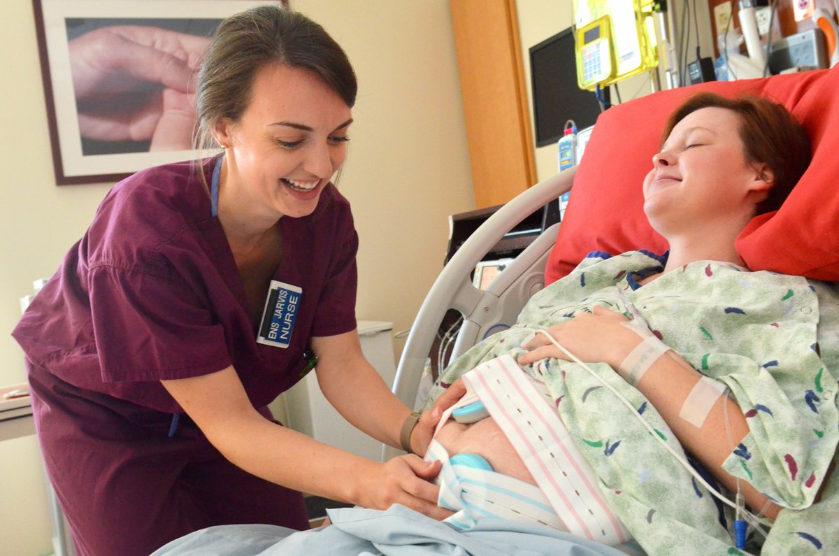 SurfaceWarriors's tweet photo. Nurse's week kicked off Sunday May 6th and goes through May 12th. We'd like to thank all Nurses, especially our Navy Nurses for the important work they do at home and abroad. #NursesWeek2018 #NavyNurses https://t.co/eIh1HAz7Gh