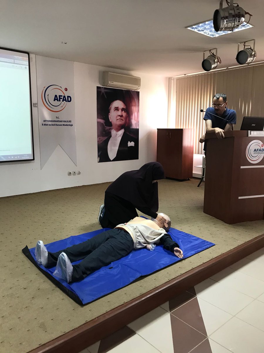 AFAD kampımızın 2.haftasından görüntüler <a href="/GencYYD/">Genç Yeryüzü Doktorları</a> <a href="/mgulluoglu/">Mehmet 🌍</a> <a href="/AFADTurkey/">AFAD</a> <a href="/AFADBaskanlik/">AFAD</a> #akügencyyd #afadkampı