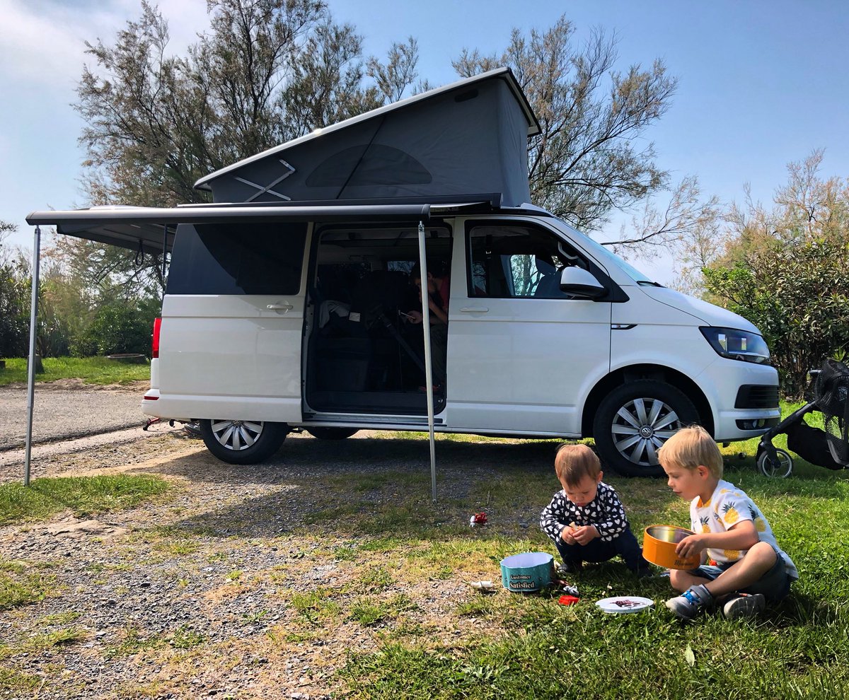 Txurineta2018's tweet image. Probando sensaciones venideras en #Barrika #Bizkaia 

#furgoadictos #furgocamper #campervan #travelphotography