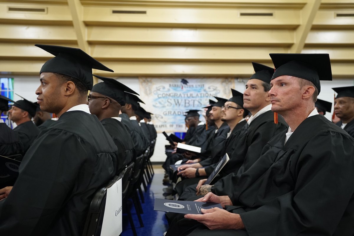 SWBTS's tweet photo. This morning 35 men graduated with their bachelor’s degrees from Southwestern at the Darrington Unit of @TDCJ. They will deploy in teams to other prisons in Texas as Field Ministers. https://t.co/zVs9Uyf3f5