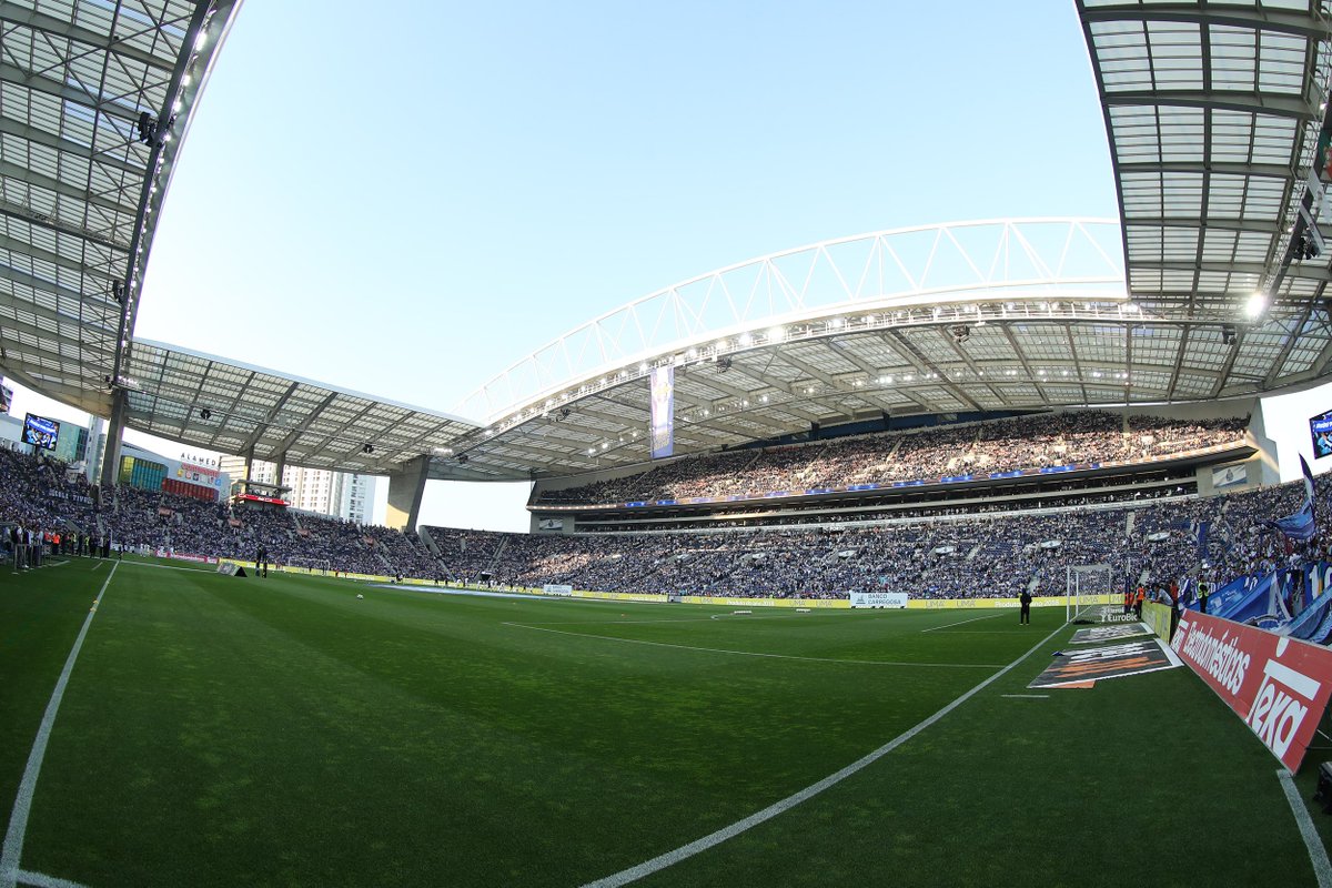 50.027 adeptos: recorde da época no Dragão
Melhor média de sempre na história do estádio
#FCPorto #FCPCDF