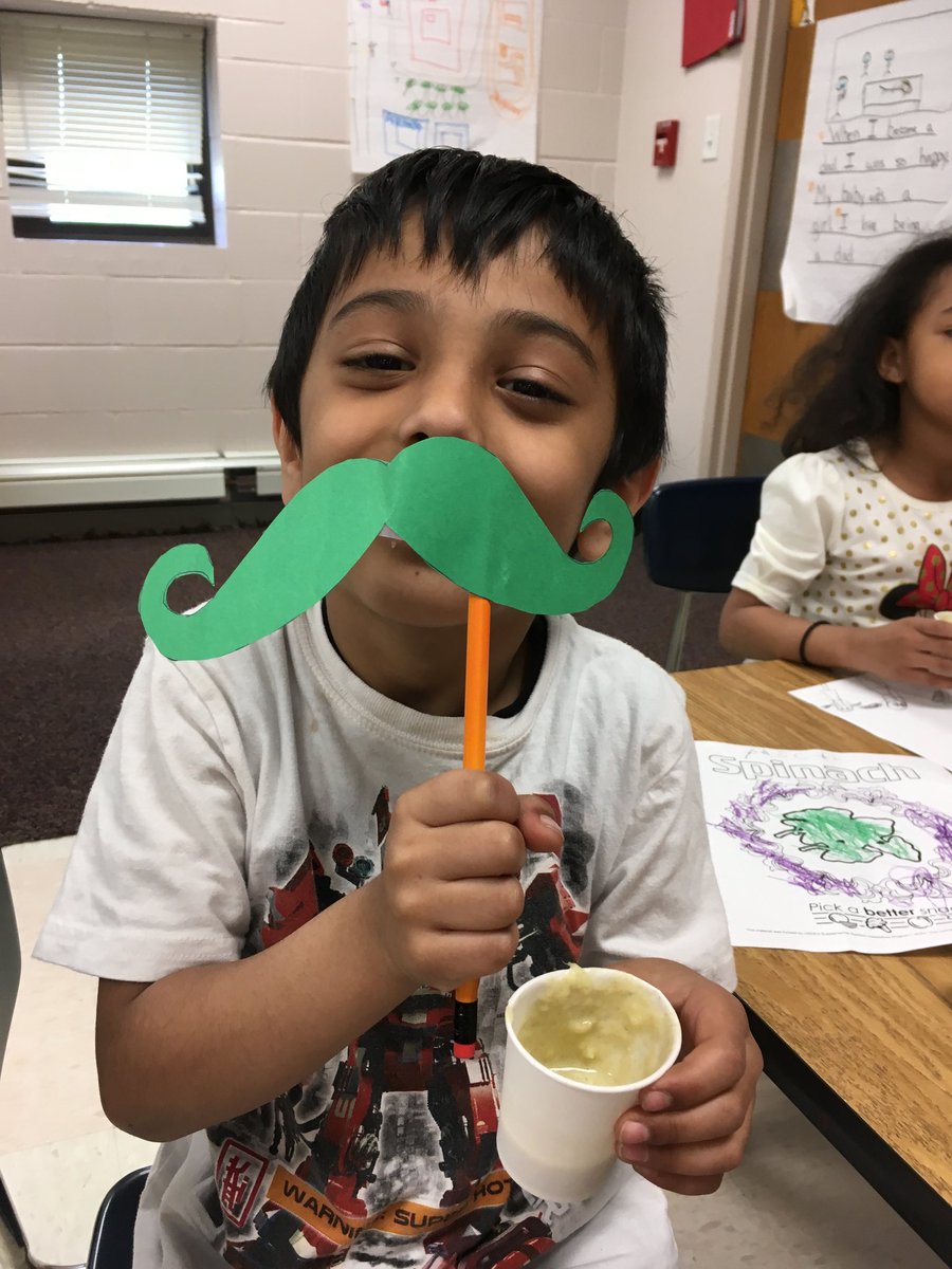 PabsLyn's tweet photo. Secret smoothies for #Pickabettersnack @DMschools this month. I mustache you what the secret is @DMPS_Dining https://t.co/3TYpUrGSOM