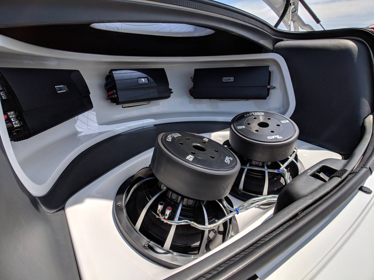 PASMAG's tweet photo. Sound Check.
#pasmag #caraudio #kaptionaudio #customtrunk https://t.co/jf3oLxa1QQ