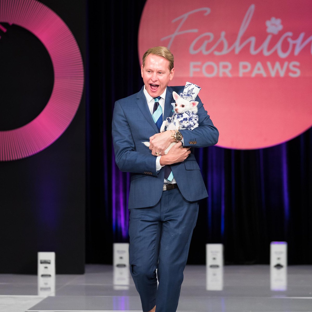 HumaneRescue's tweet photo. A huge thank you to everyone who attended and supported the @fashionforpaws 12th Annual Runway Show! With your help, the event raised $385,000 to help support the life-saving programs of the Humane Rescue Alliance and the thousands of animals we serve each year. https://t.co/HdtPolanEO