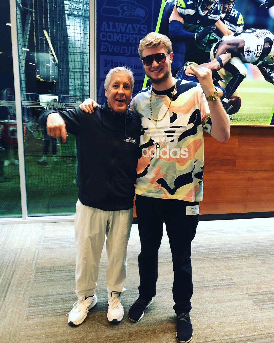 Gravy #1 draft pick to the Splashhawks