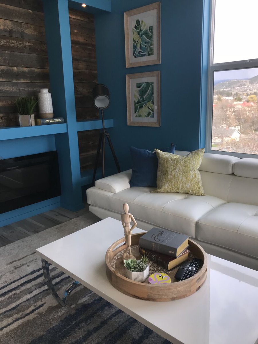 solekelowna's tweet photo. Book a Priority Appointment now to preview the SOLE KLO Show Suite & secure your selection of home in the new #SOLEKLO, located in the Pandosy Village District. Schedule your appointment today: https://t.co/PG2d0IYTxR
#StepUpToSole #Kelowna #ConstructingChange #exploreKelowna https://t.co/5kFmnkrqyC