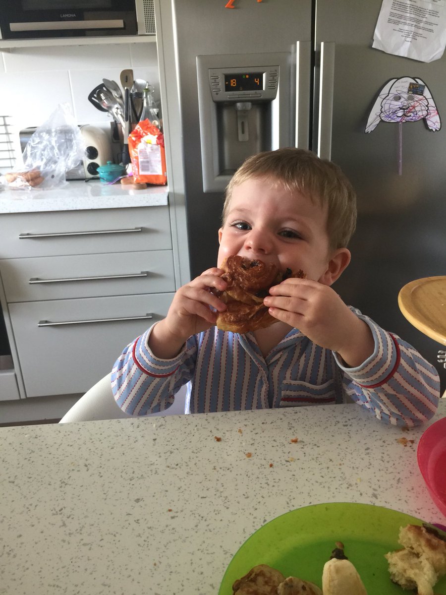 itsDanCouchman's tweet photo. @handmadebakery Frankie gave your pain au raisin ⭐️⭐️⭐️⭐️⭐️ https://t.co/qqOrZcToKy