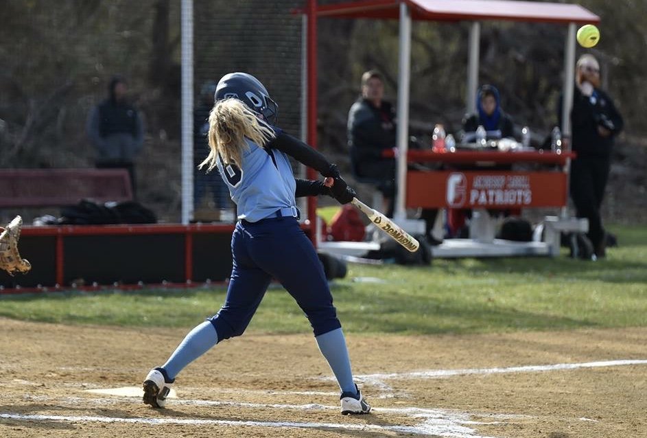 PhSportsDigest's tweet photo. SOFTBALL: Never Give Up - Regardless of Records, Winning Teams Take the Field - See PCL Round-Up by @johnknebels Photos: @knlpix here: https://t.co/DFFqdB55O1 https://t.co/nkasveGclo