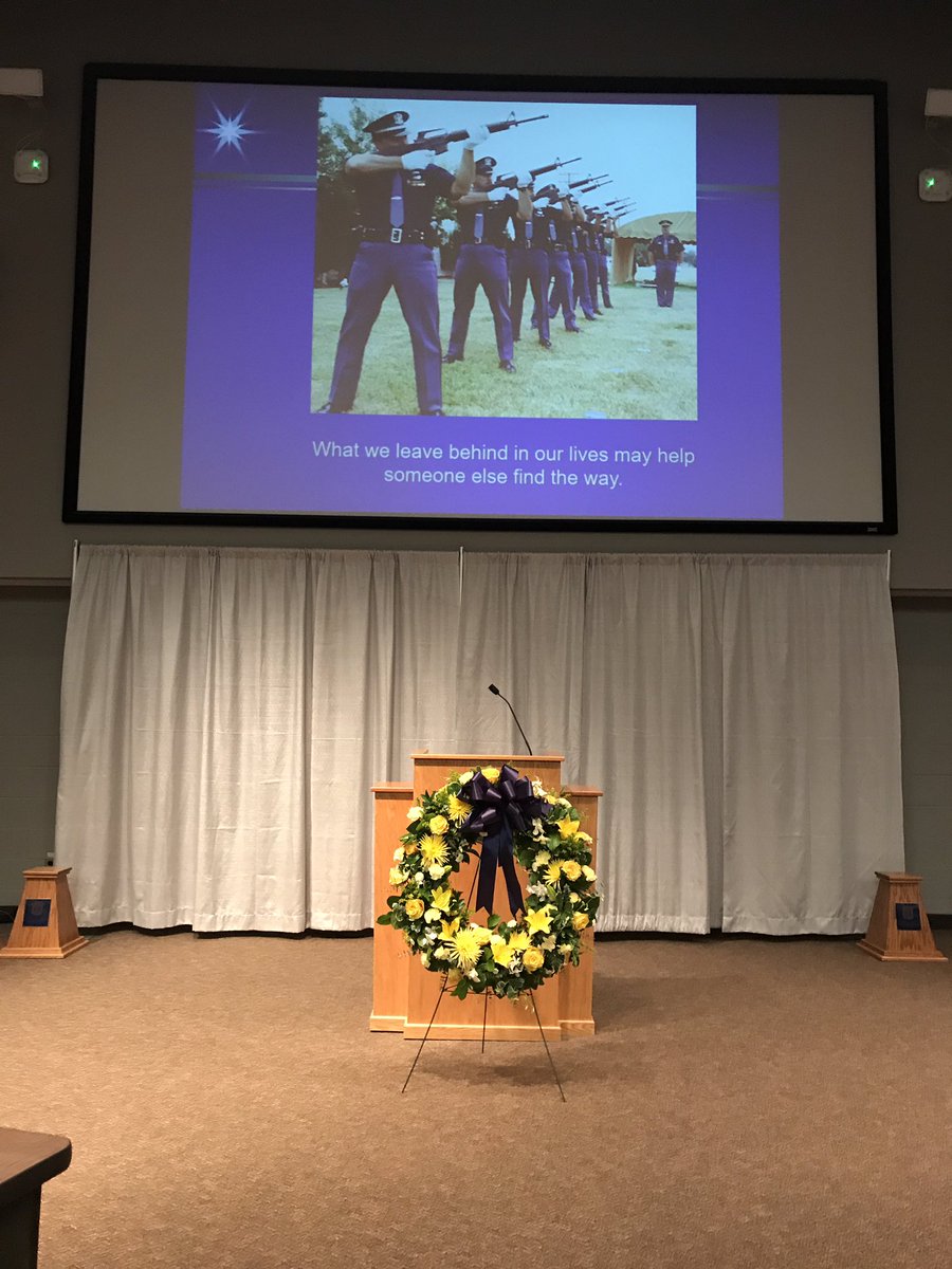 MichStatePolice's tweet photo. Today we honored the department's 53 fallen troopers at the 15th Annual Fallen Trooper Memorial Service in Lansing. #RIP #ThinBlueLine https://t.co/NoPaVFbzx4