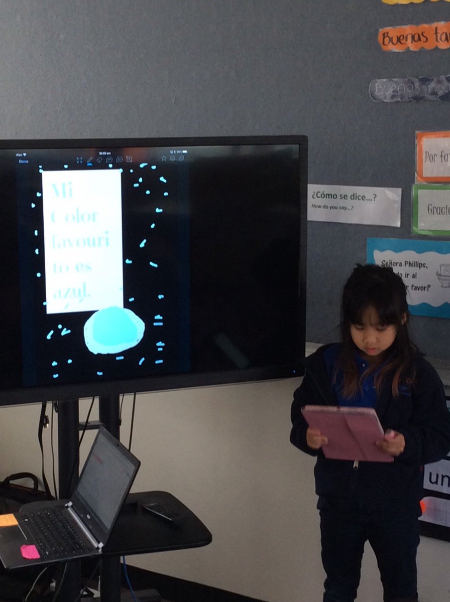 PhillipsSenora's tweet photo. 1A’s Spanish book launch! Learning how to share information about ourselves in Spanish, like “Mi color favorito es azul”. #Spanish @AitkenCreekPS https://t.co/u1IwH9ROsV