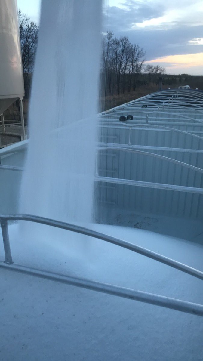 smarchibald's tweet image. The only white out party im taking part in. Loading up about 20mt of urea for tomorrow’s seeding. #GoJetGo