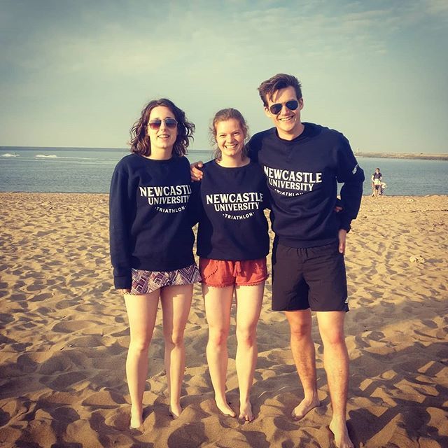 AliToyn's tweet photo. Back up in the Toon annoying these two!
-
-
-
#Newcastle #Sun #Beach #BankHoliday #HoliYay #Roadtrip #Triathlon #TNT https://t.co/4Cce8D5aPf https://t.co/wYMYZitX6Q