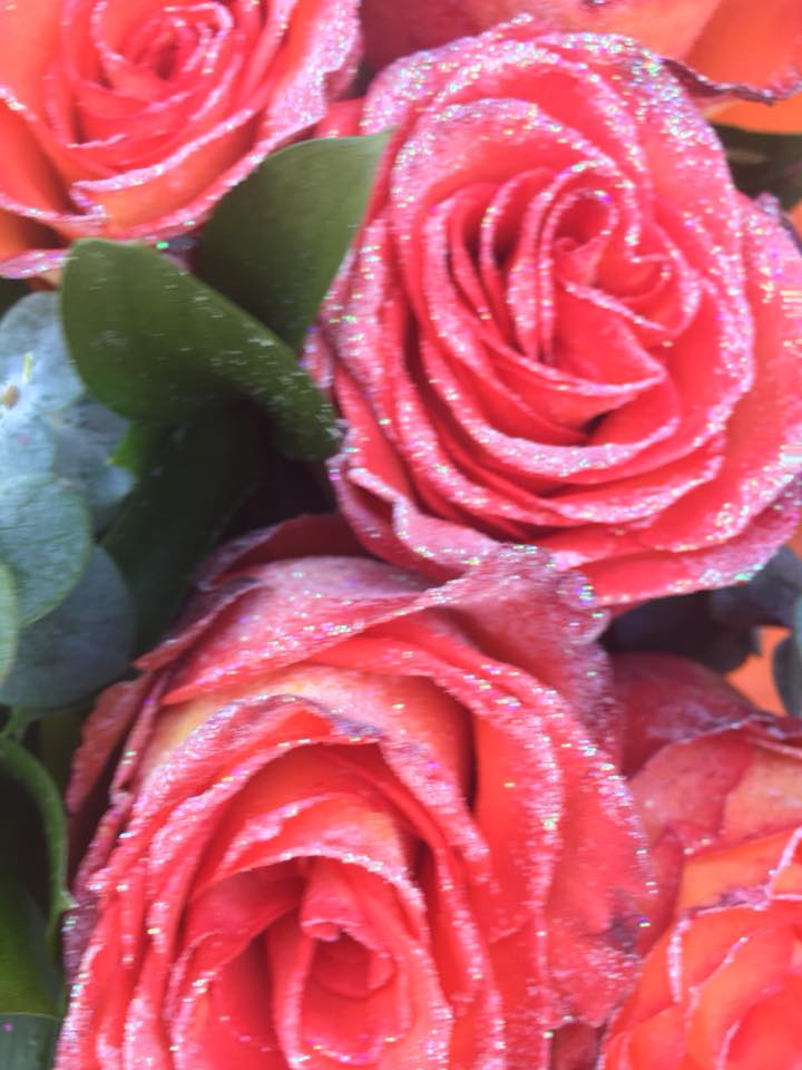 New This Week! Glitter Roses 🌹🌹🌹