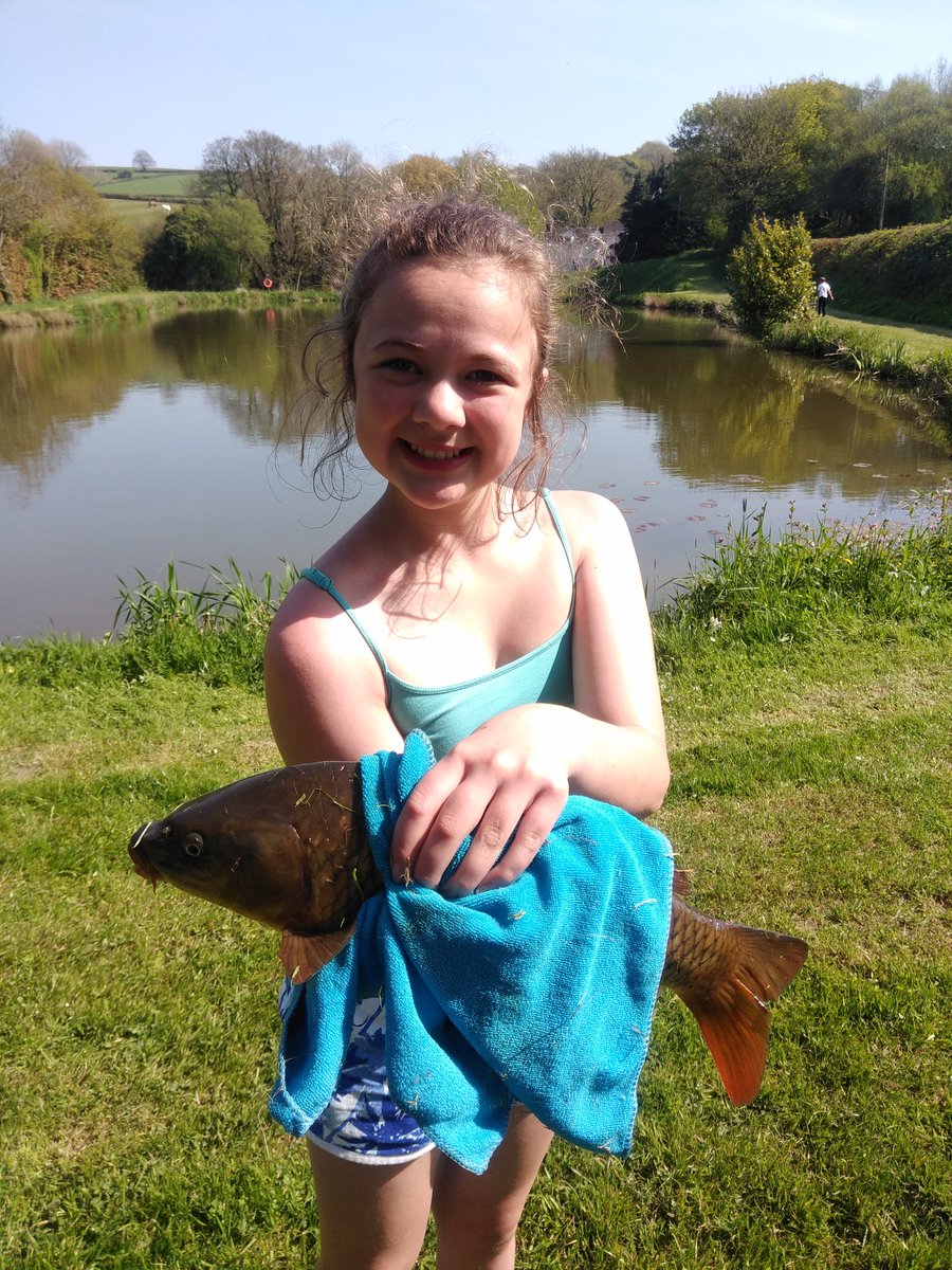 andy_gribble's tweet photo. Perfect day carp fishing with my two in beautiful surroundings @LlandoveryColl @Melmjg https://t.co/2QV8m5uFDJ
