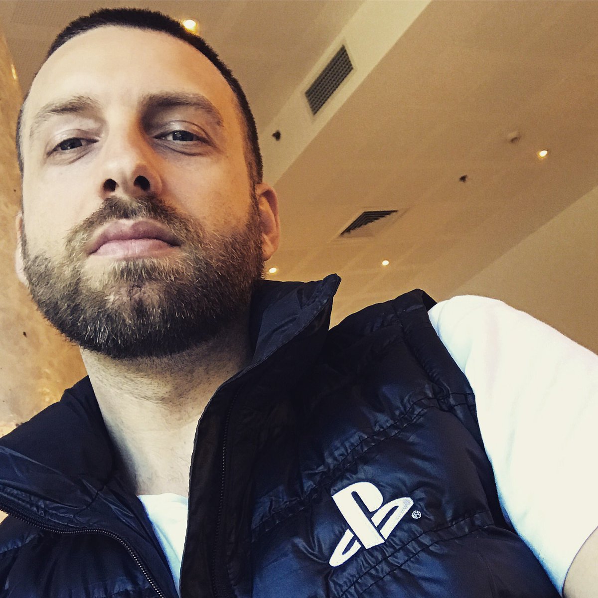 Ale_Gaudiosi's tweet photo. A DREAM COME TRUE. I can finally reveal I’ve accepted a game producer role with PlayStation’s Worldwide Studios 🙏 Can’t wait to join the @SonyXDevEurope team. Liverpool, England here I come! #Blessed https://t.co/C6LCaURxkB