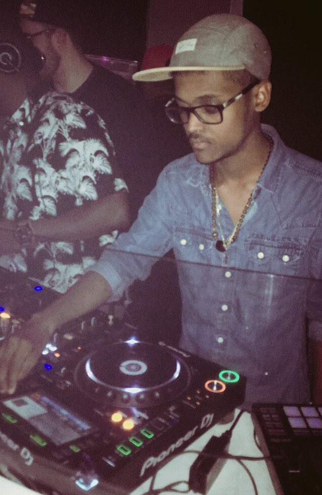 SoupapeStudio's tweet photo. #Underpope #Live #NextClub #Dj #Strasbourg #NewStyle https://t.co/kCe74HzgMr