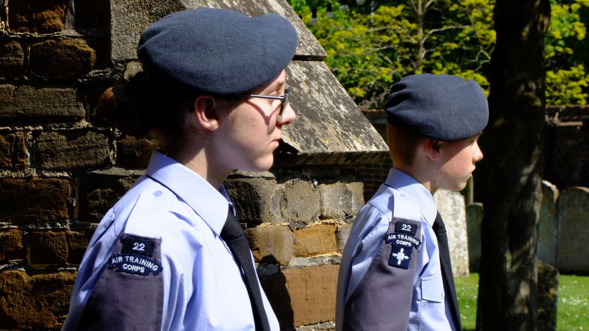 22AirCadets's tweet photo. Busy bank holiday weekend for the Squadron, with cadets attending the Western Sector Training weekend, Sandy Mayor's Civic Service, and assisting with marshalling for the Ickwell Mayday Festival https://t.co/lKjwjBIvia